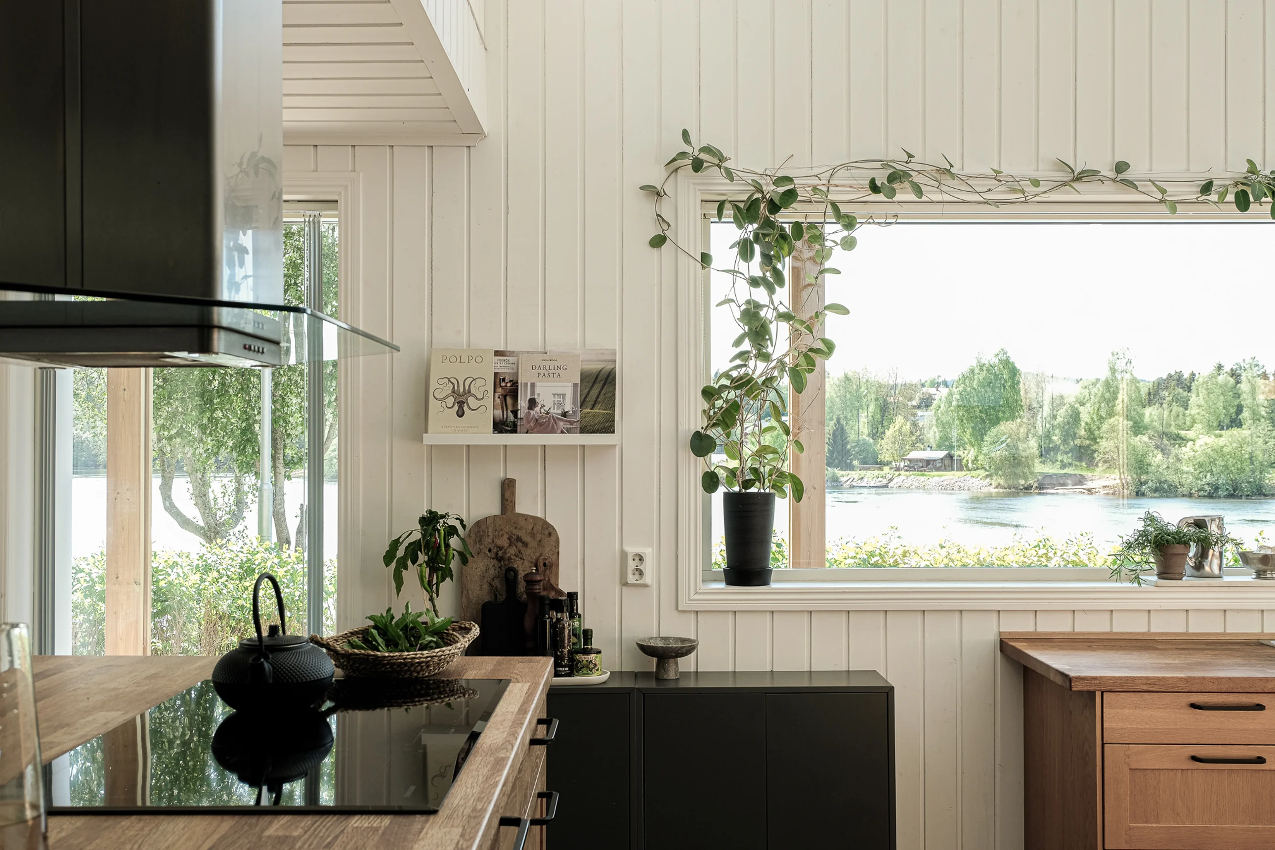 cuisine double hauteur maison en bois décoration scandinave