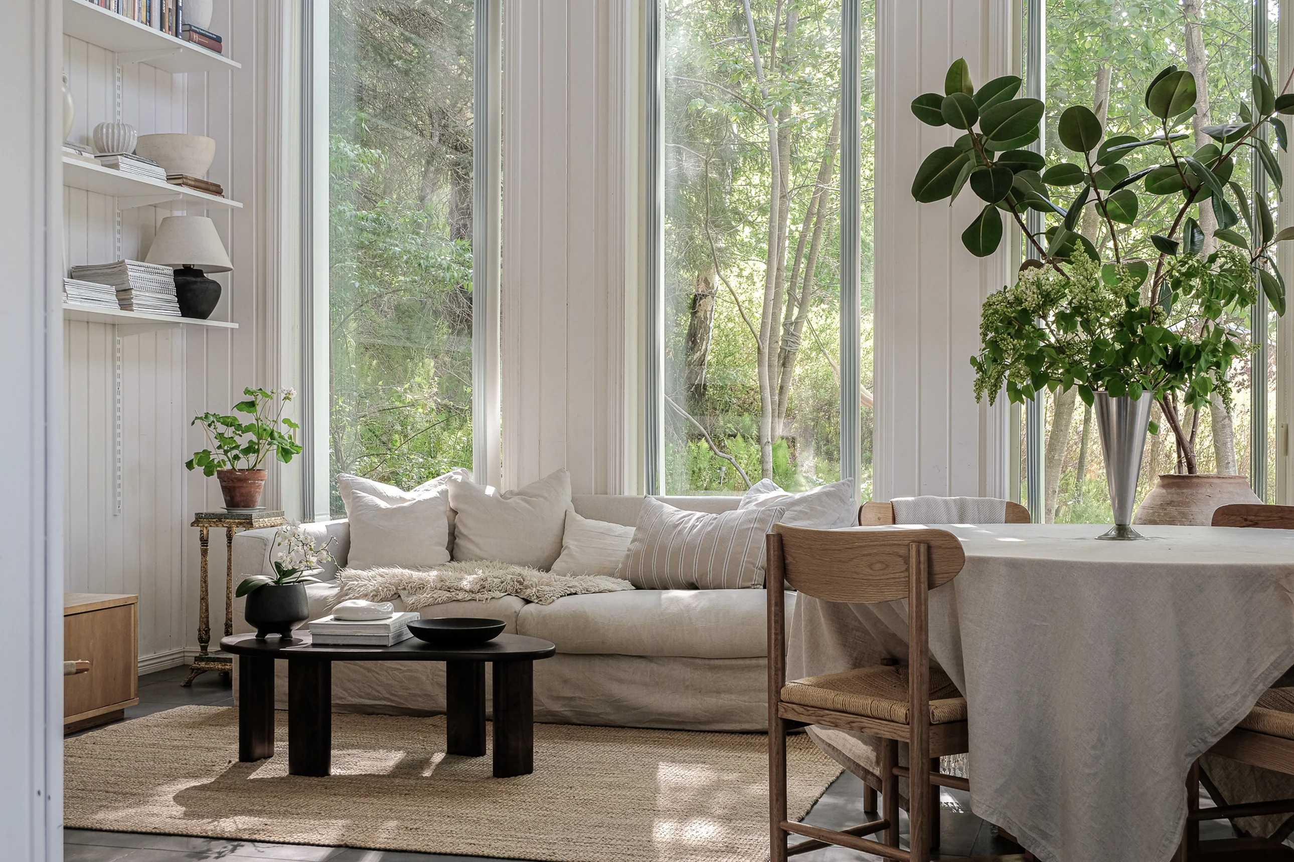 salon maison en bois décoration scandinave