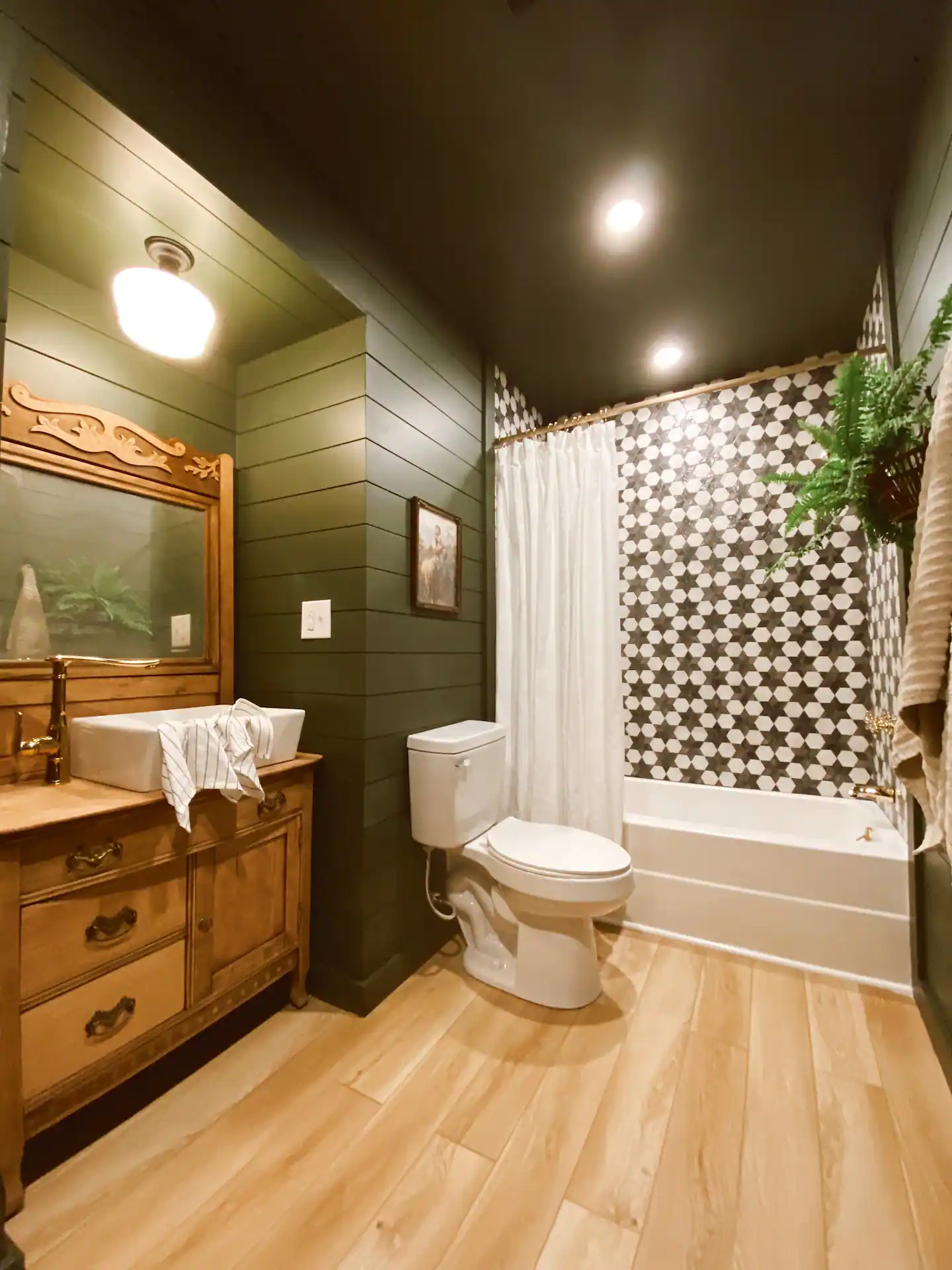 salle de bain rétro chic