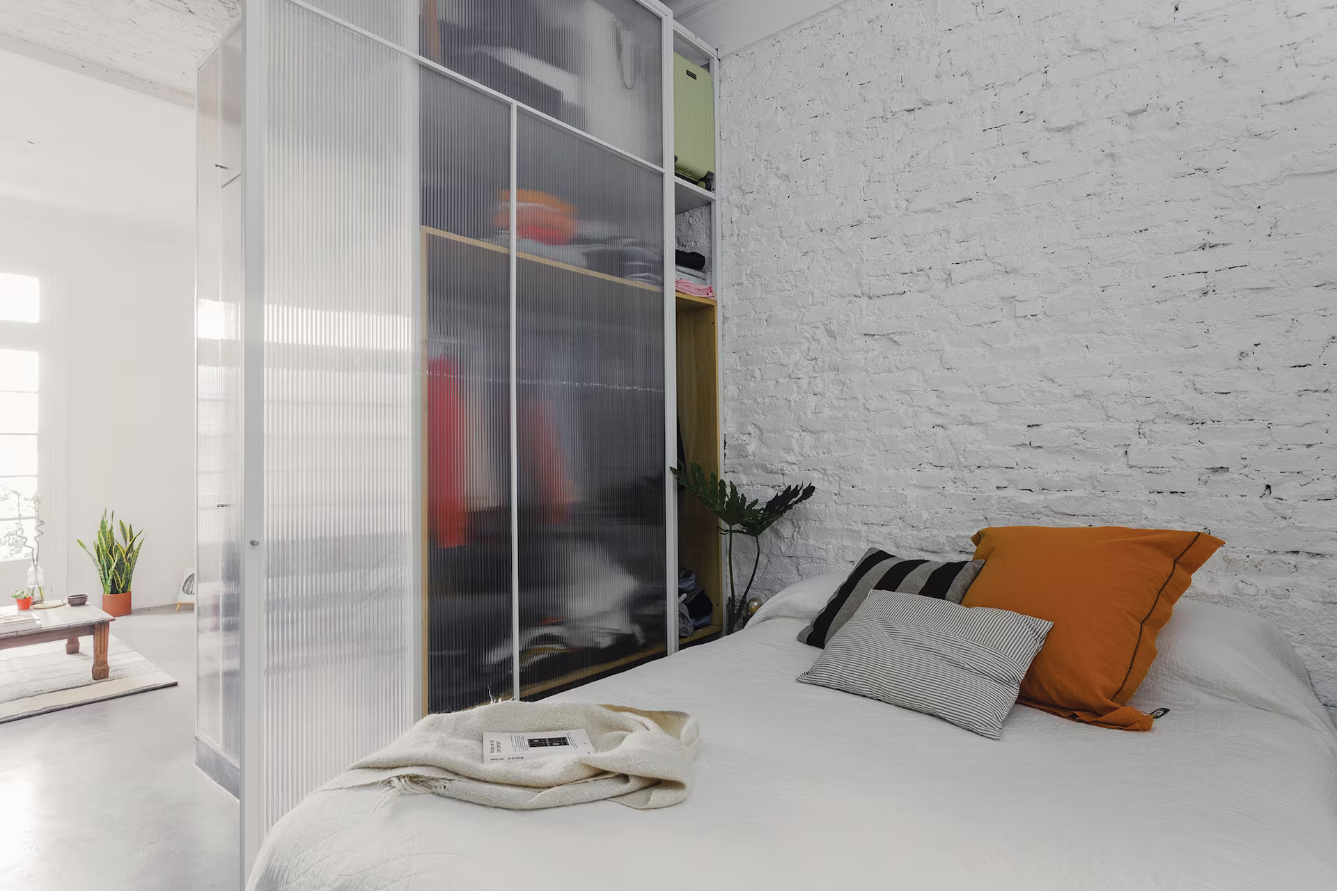 chambre mur briques blanches appartement 32m2 chambre mur briques blanches appartement 32m2