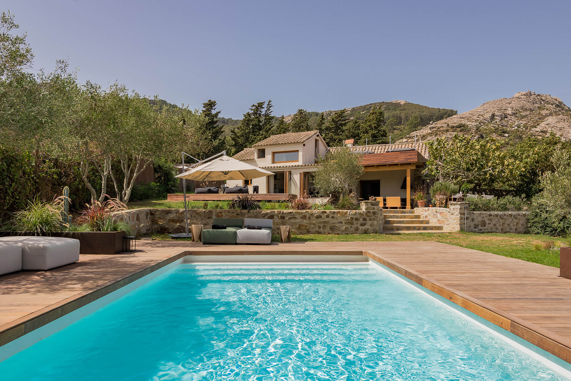 ferme rénovée avec piscine ferme rénovée avec piscine