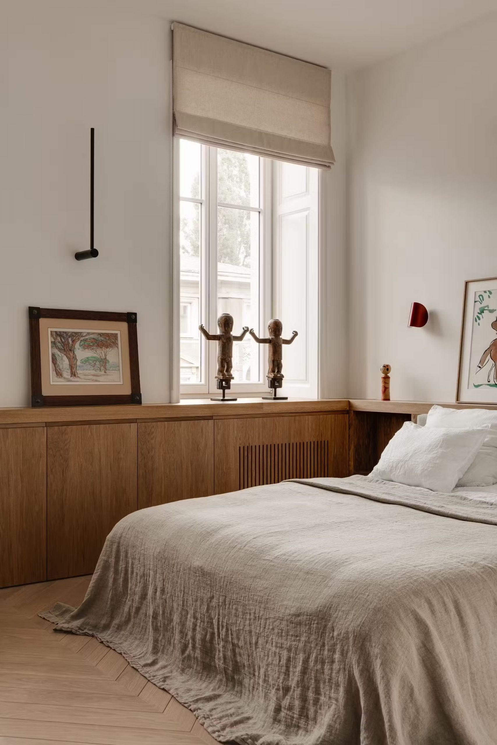 chambre beige et bois