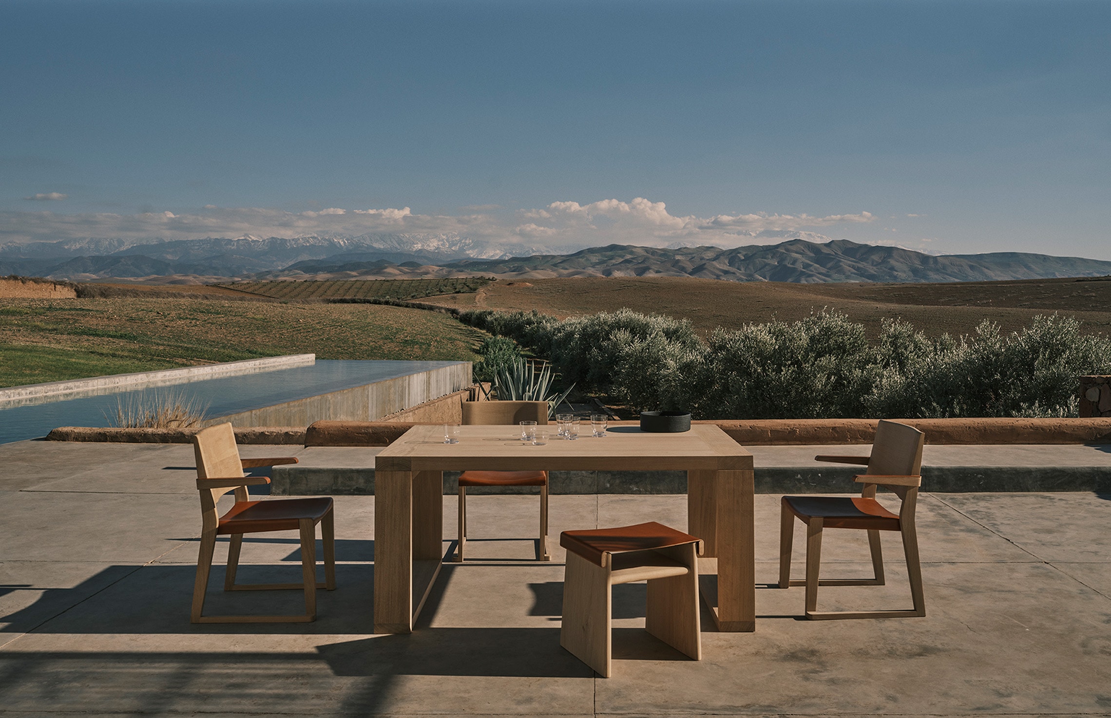 terrasse avec piscine 