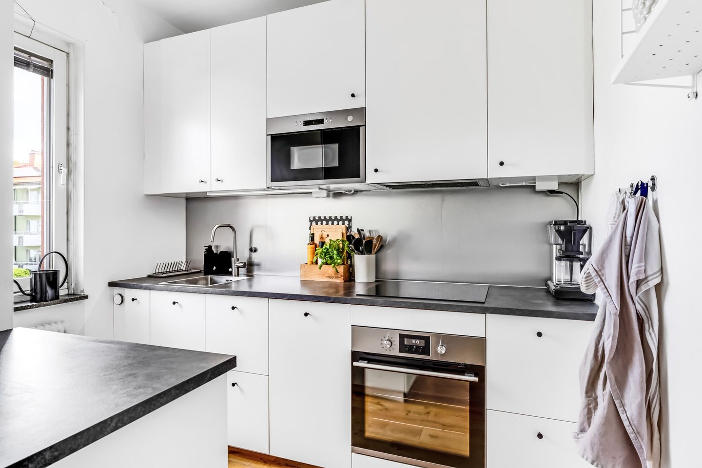 cuisine design blanche