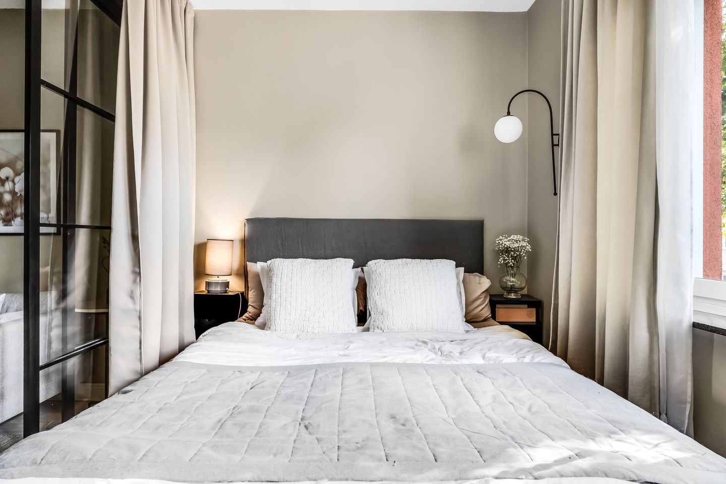 chambre avec verrière décoration scandinave