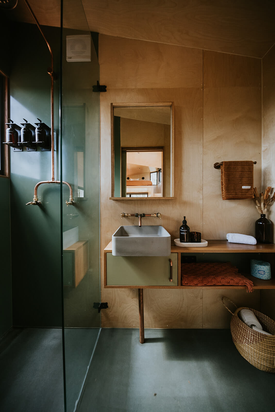 salle de bain mini maison 22m2 en bois salle de bain mini maison 22m2 en bois