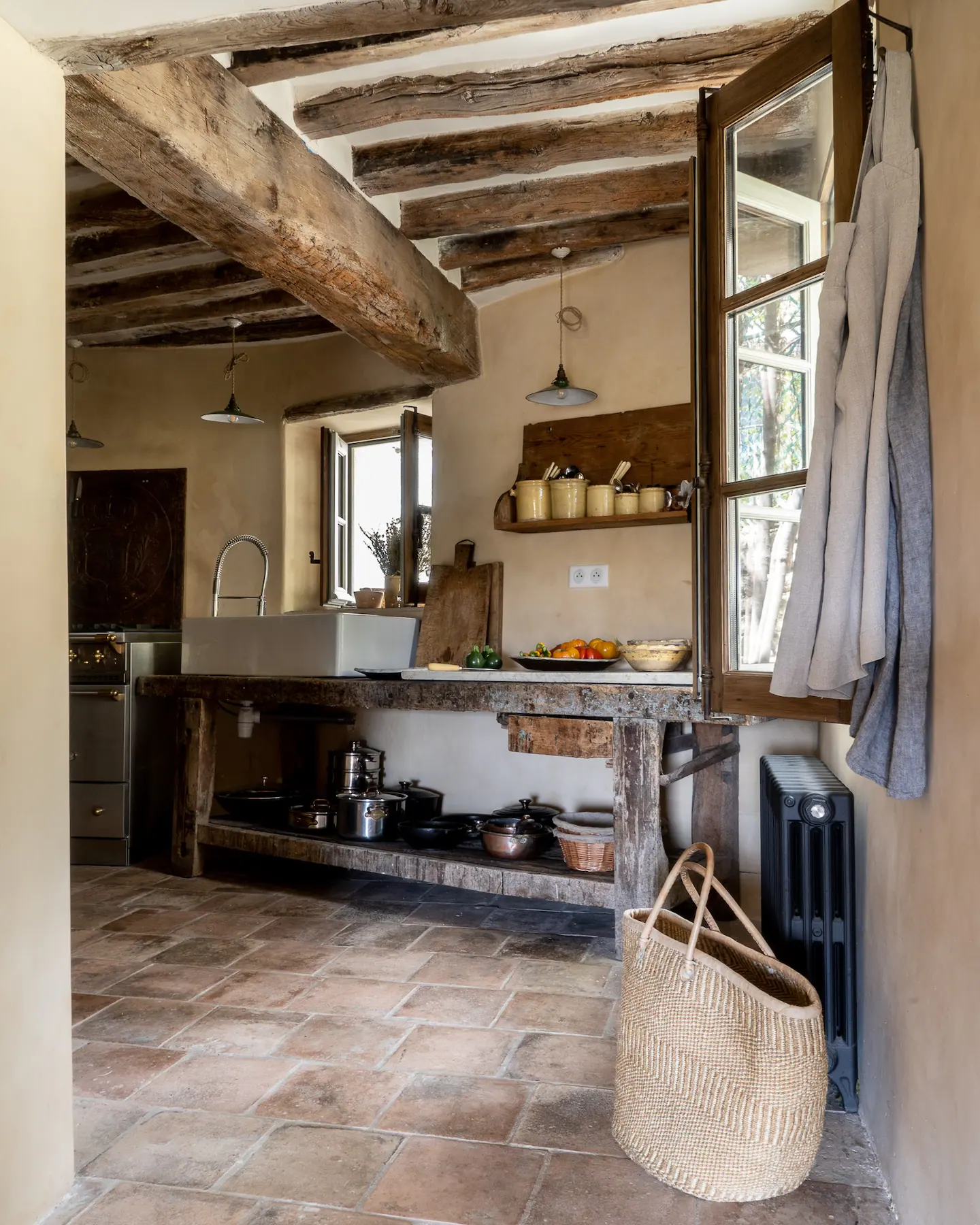 cuisine rustique chic avec poutres