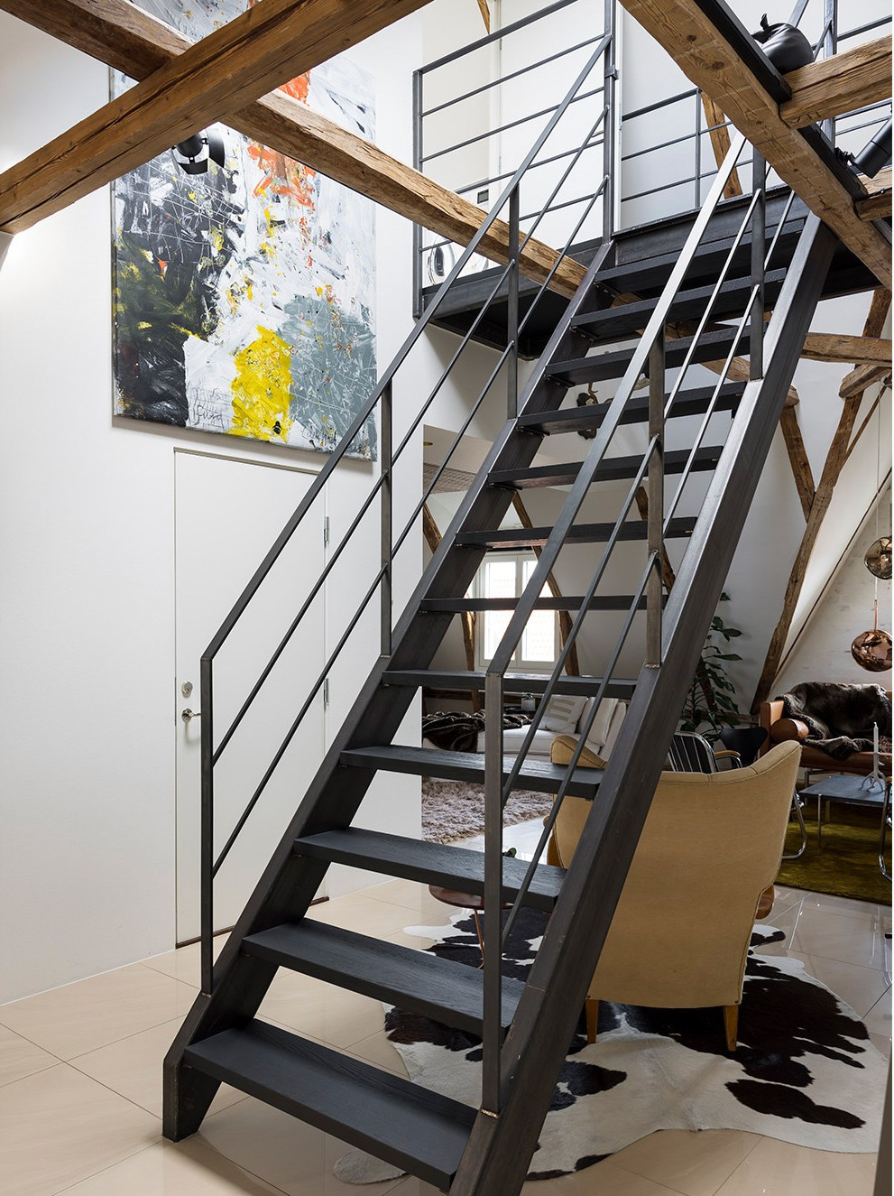 escalier acier noir