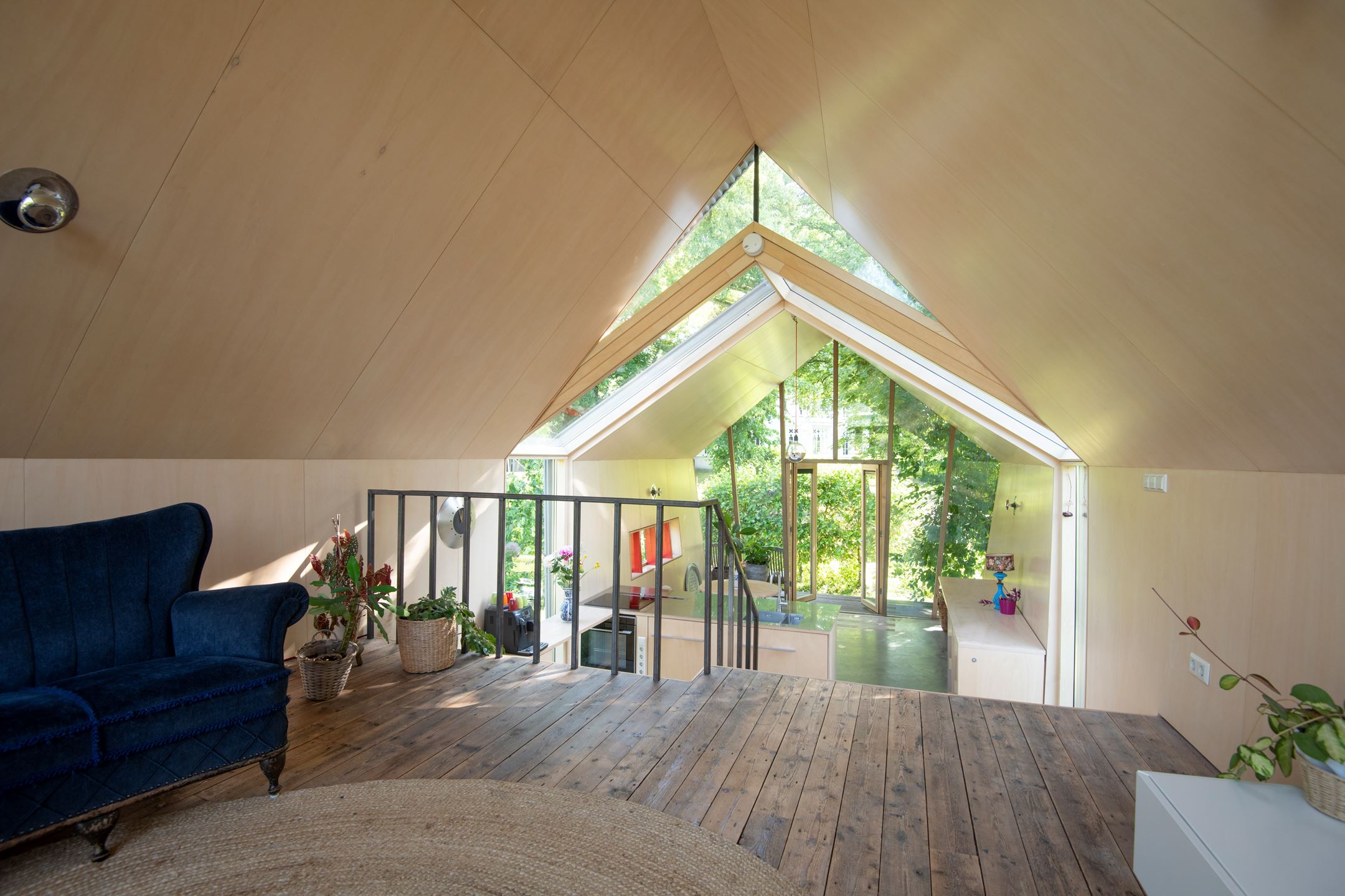 salon sur mezzanine petite maison architecte 67m2 salon sur mezzanine petite maison architecte 67m2