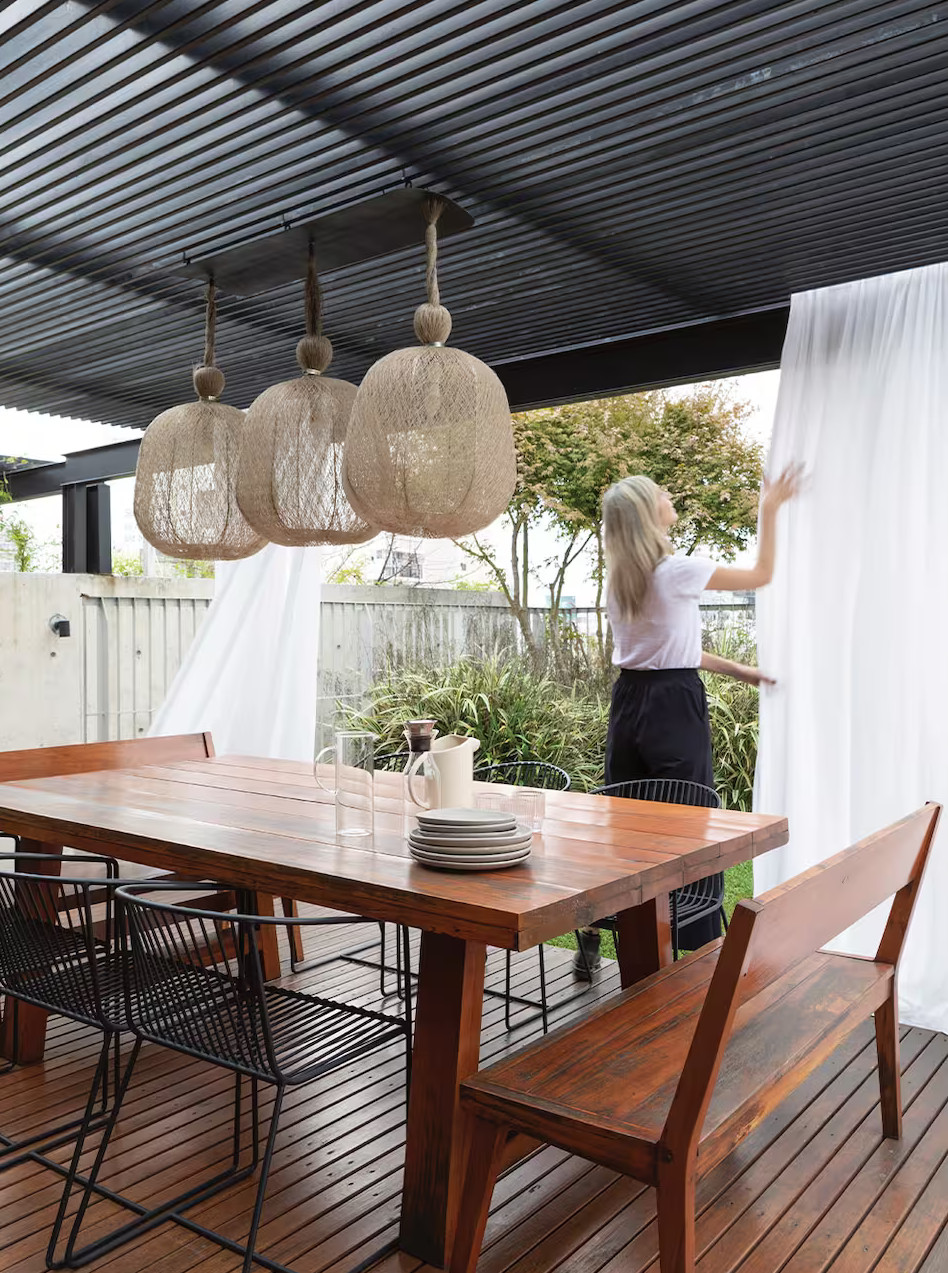 terrasse bois avec pergola