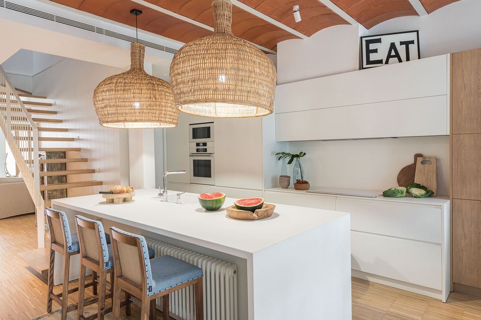 cuisine plafond catalan décoration design blanche