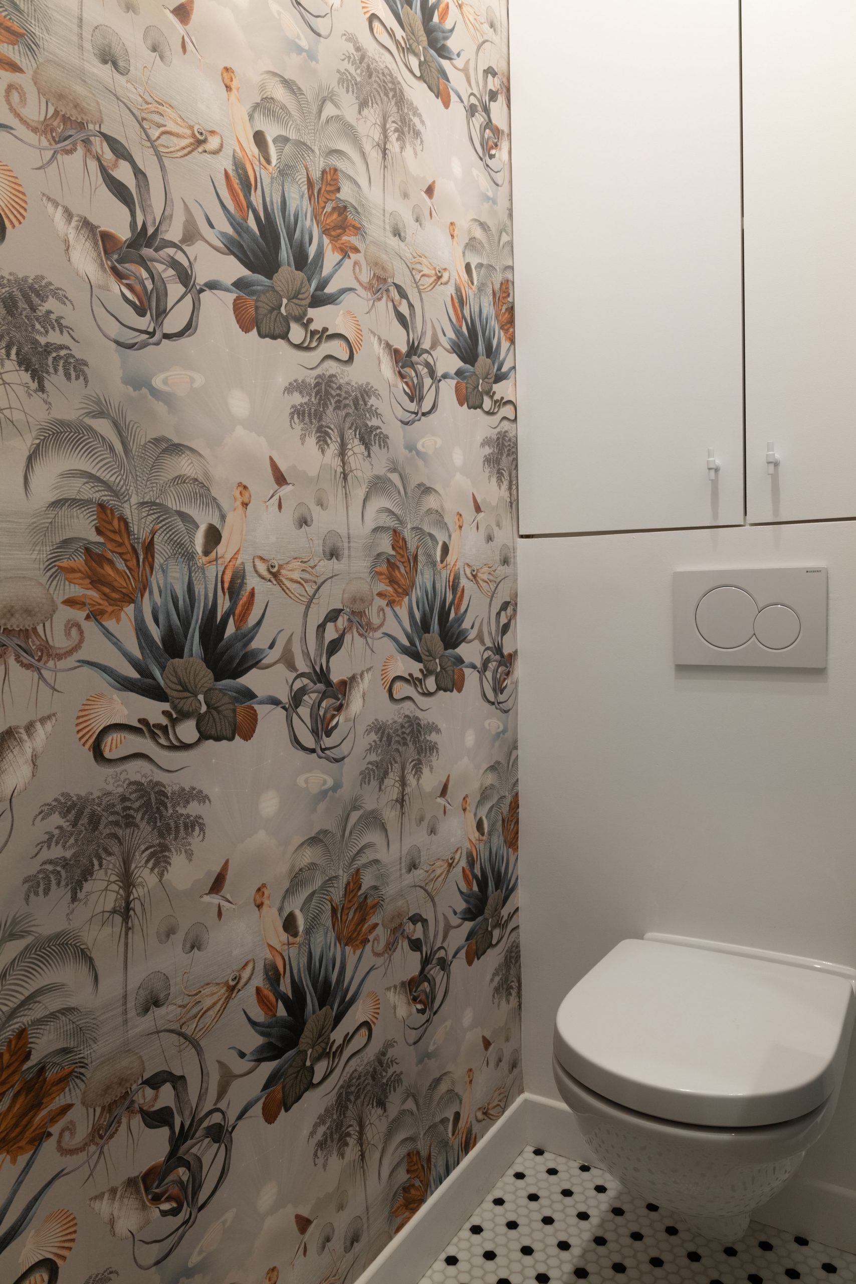 toilettes avec papier-peint singe toilettes avec papier-peint singe
