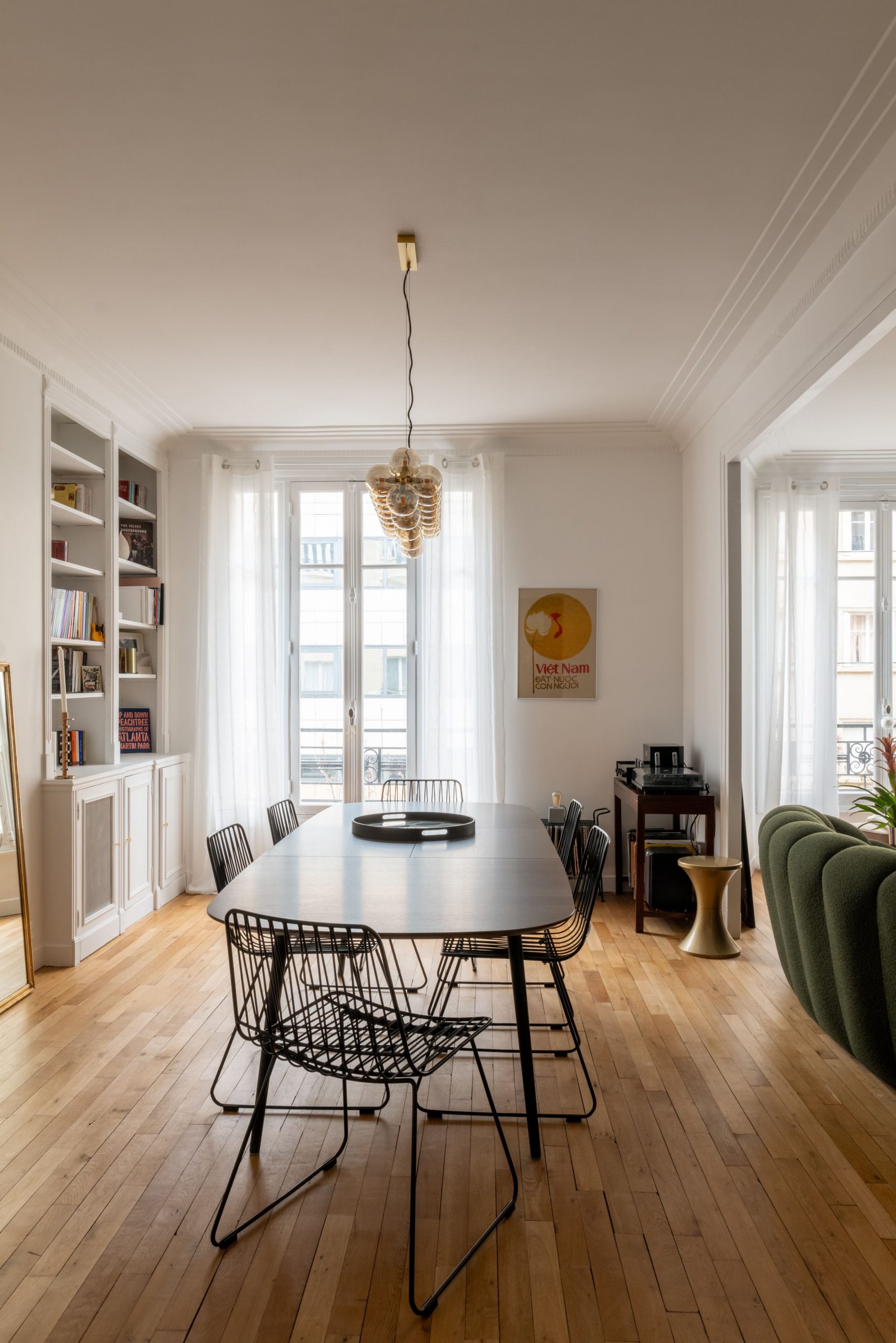 salle à manger appartement haussmannien décoration contemporaine salle à manger appartement haussmannien décoration contemporaine