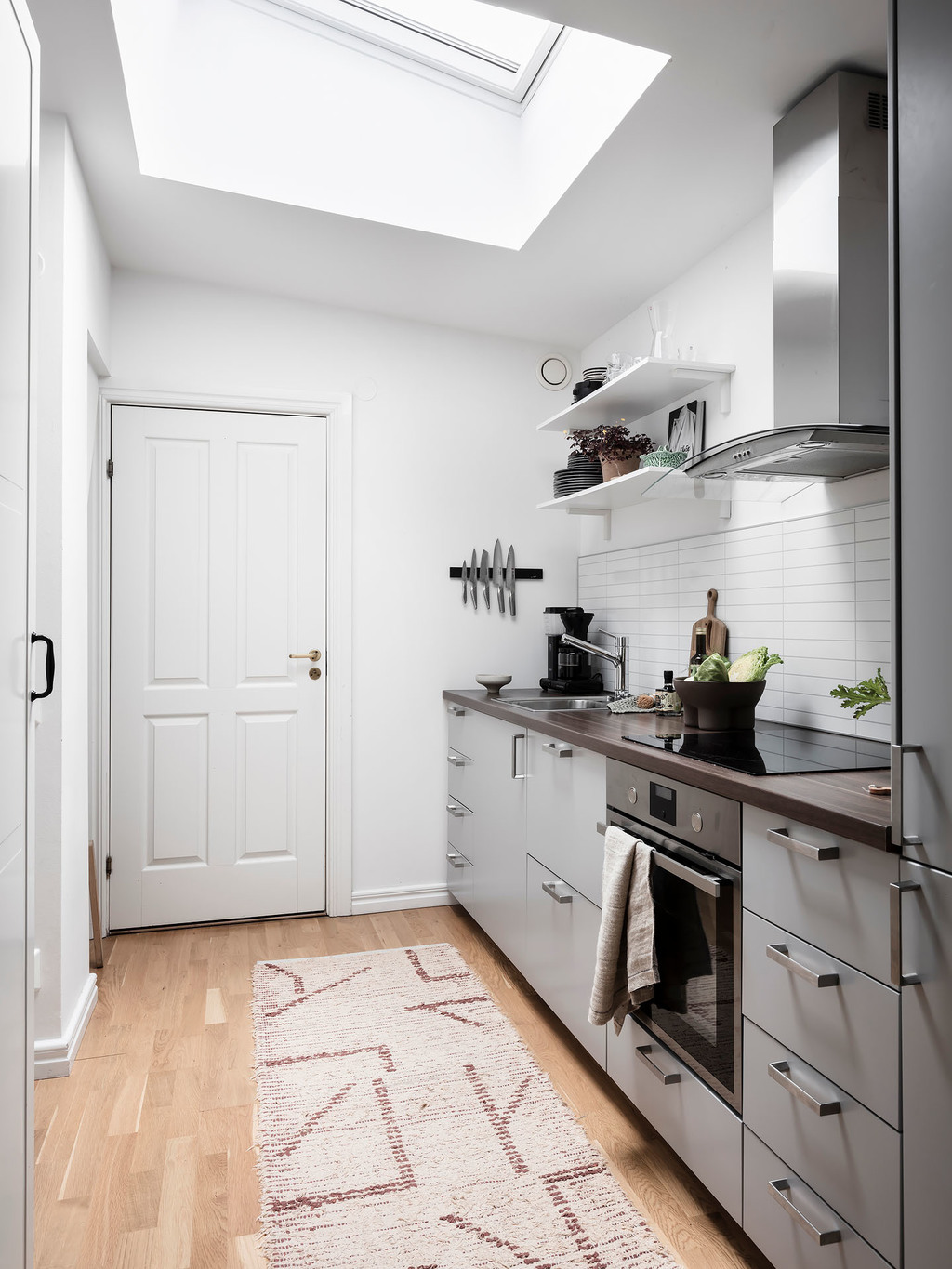 cuisine avec puit de lumière studio design 31m2 cuisine avec puit de lumière studio design 31m2