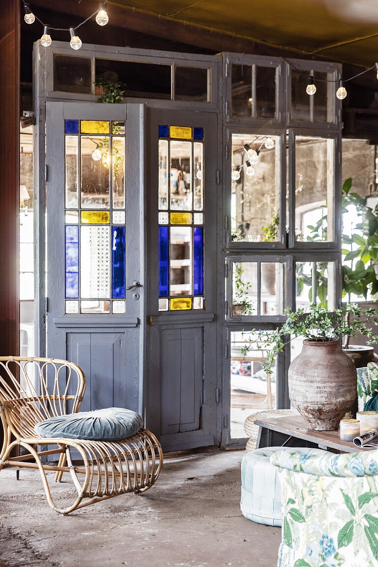 grange rustique avec portes vitraux grange rustique avec portes vitraux
