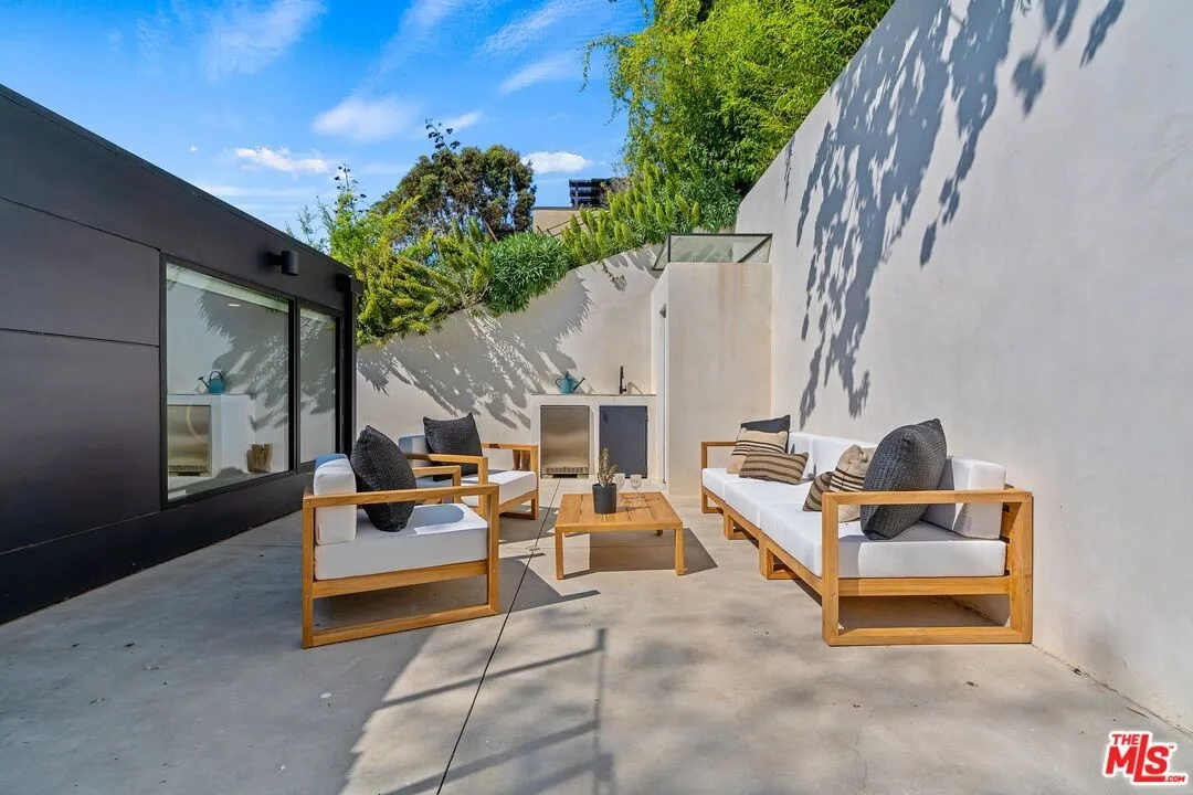terrasse béton maison contemporaine