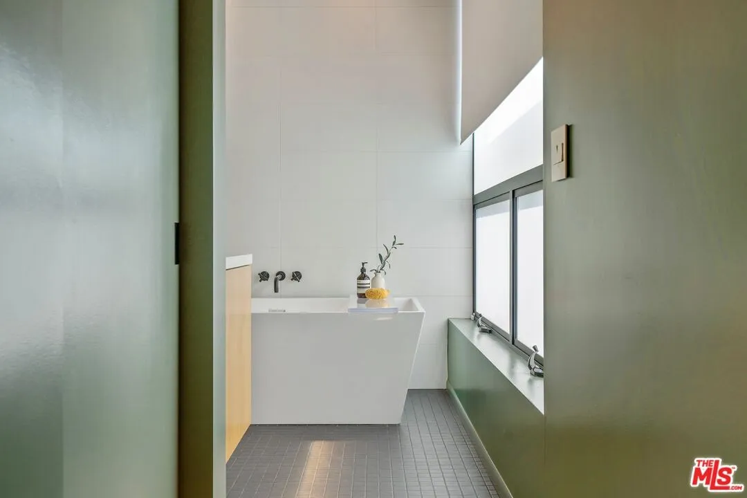 salle de bain design maison contemporaine