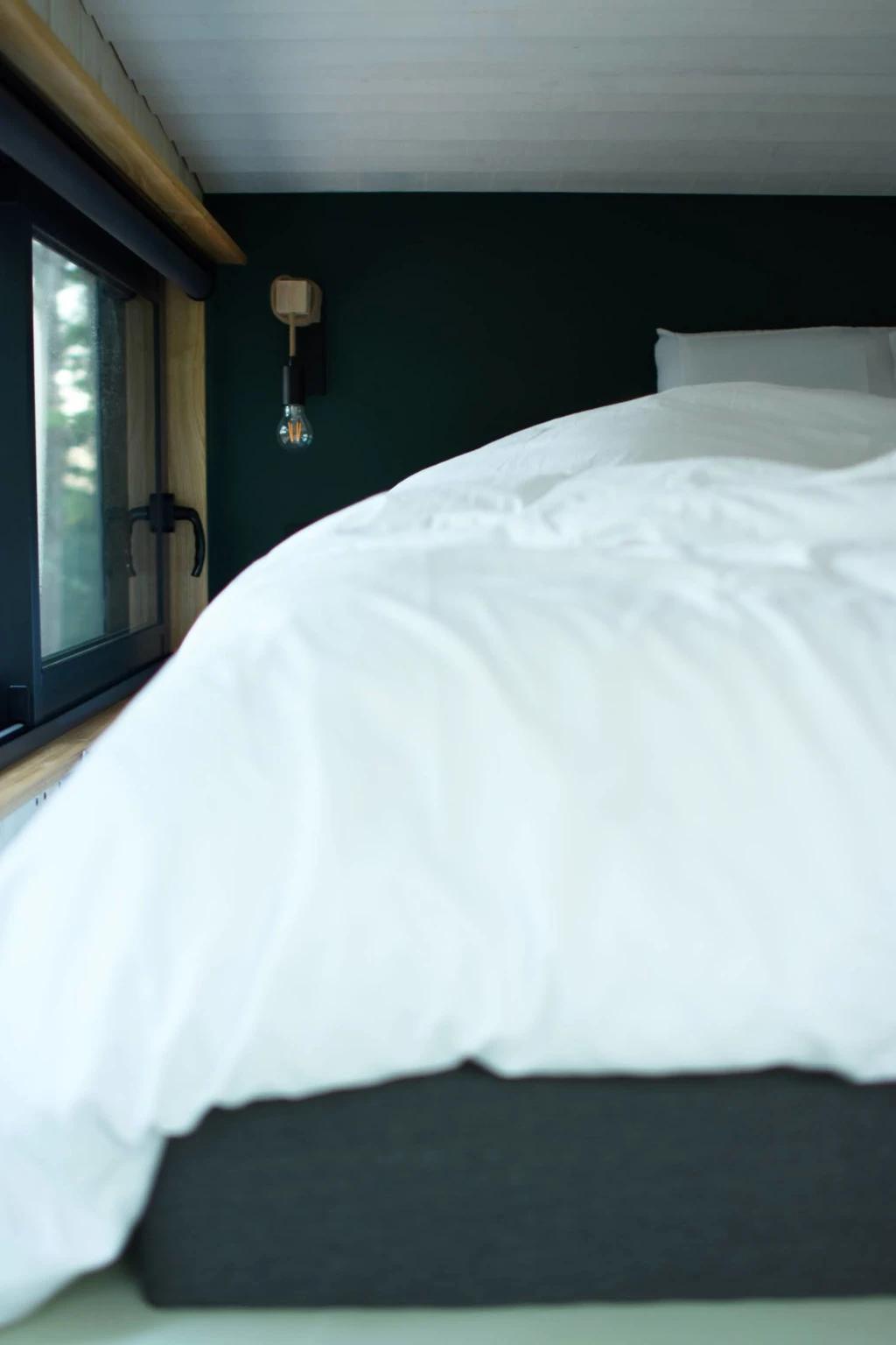 espace chambre Inspire tiny house en bois