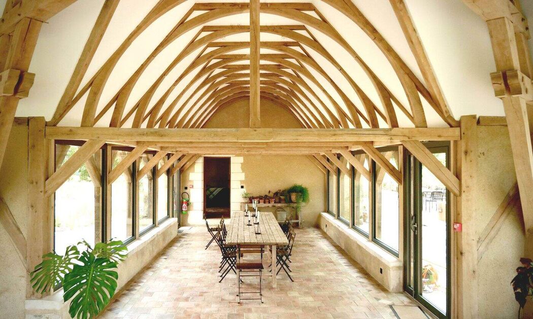 salle à manger avec poutres maison de campagne France