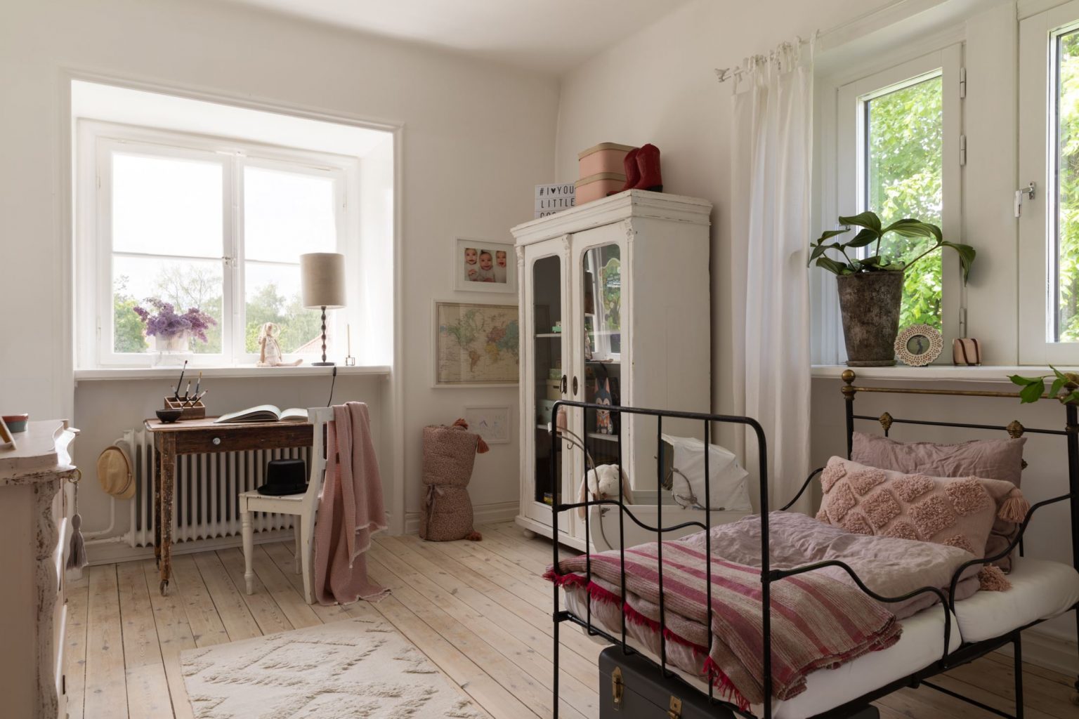 chambre enfant décoration naturelle néo rustique