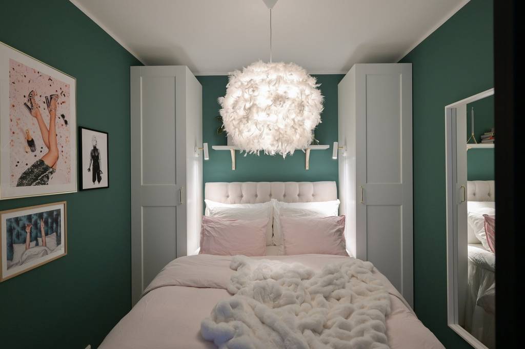 chambre sans fenêtre murs verts