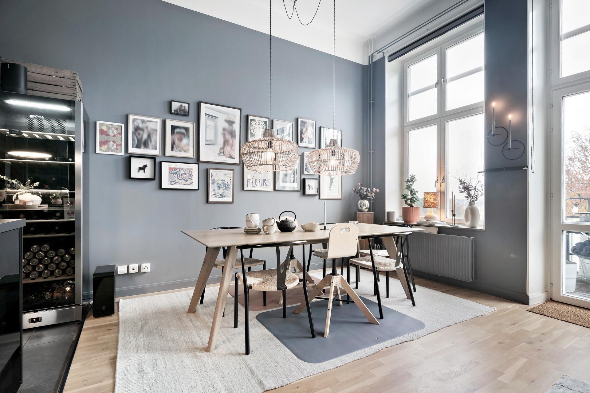 salle à manger murs gris décoration scandinave