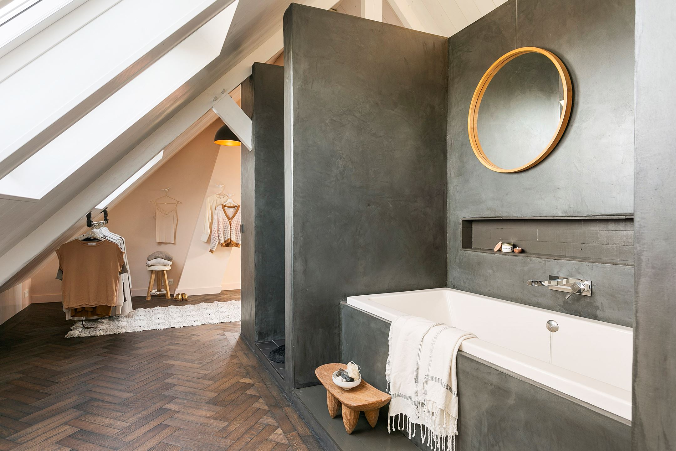salle de bain design grise