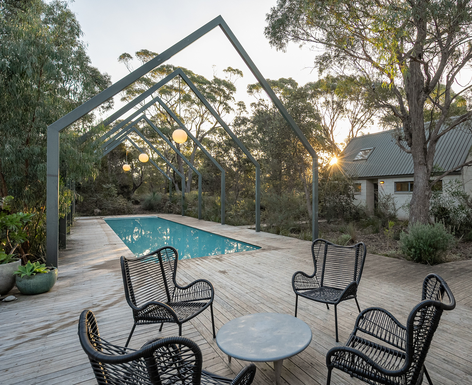 piscine avec terrasse bois