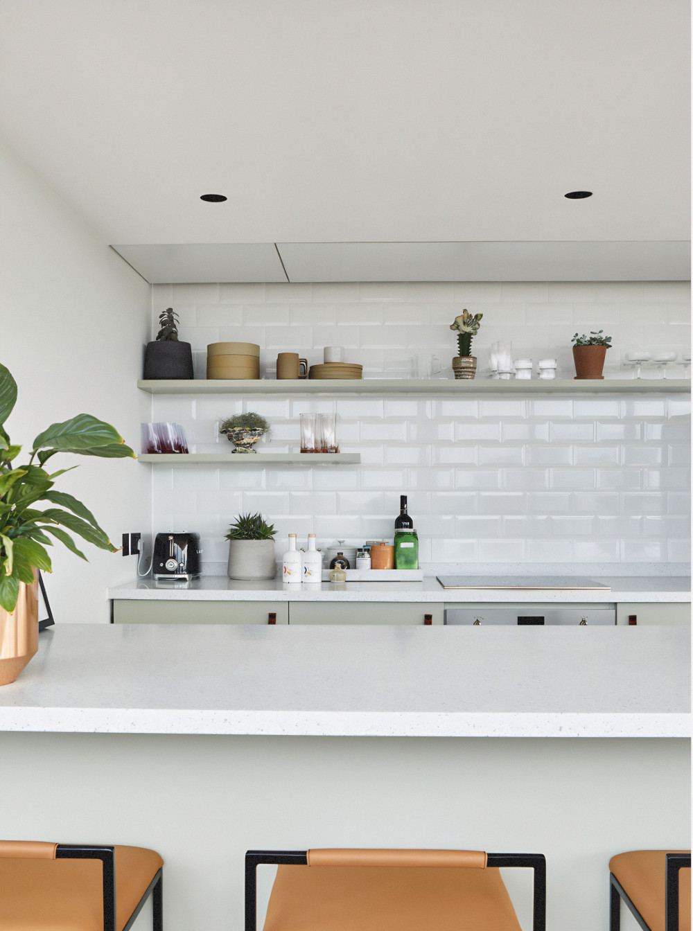 cuisine blanche ouverte décoration design