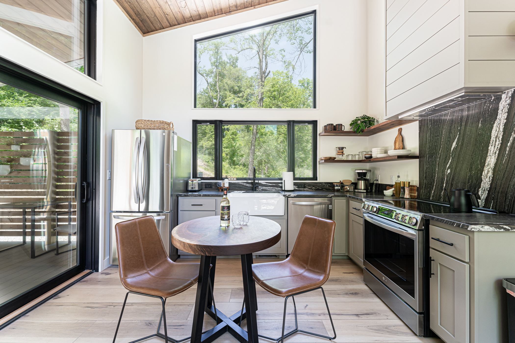 cuisine d cuisine d'angle petite maison en bois 46m2