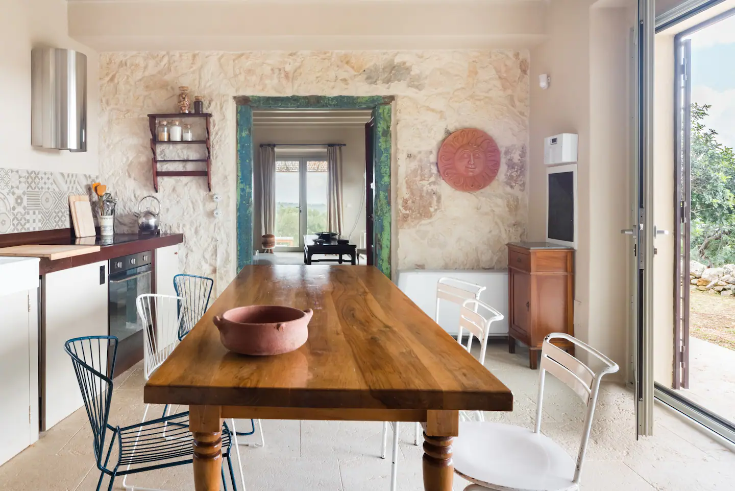 cuisine maison en pierre