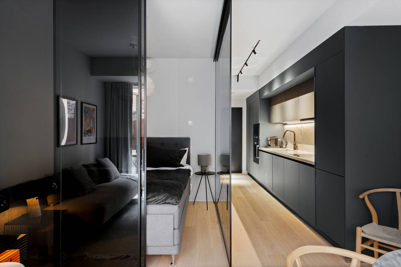 chambre verrière noire studio 32m2 décoration design