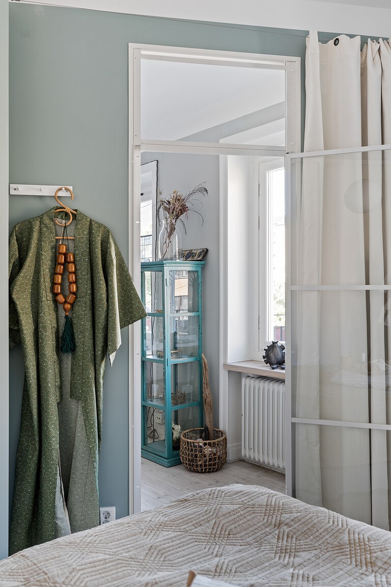 chambre mur bleu