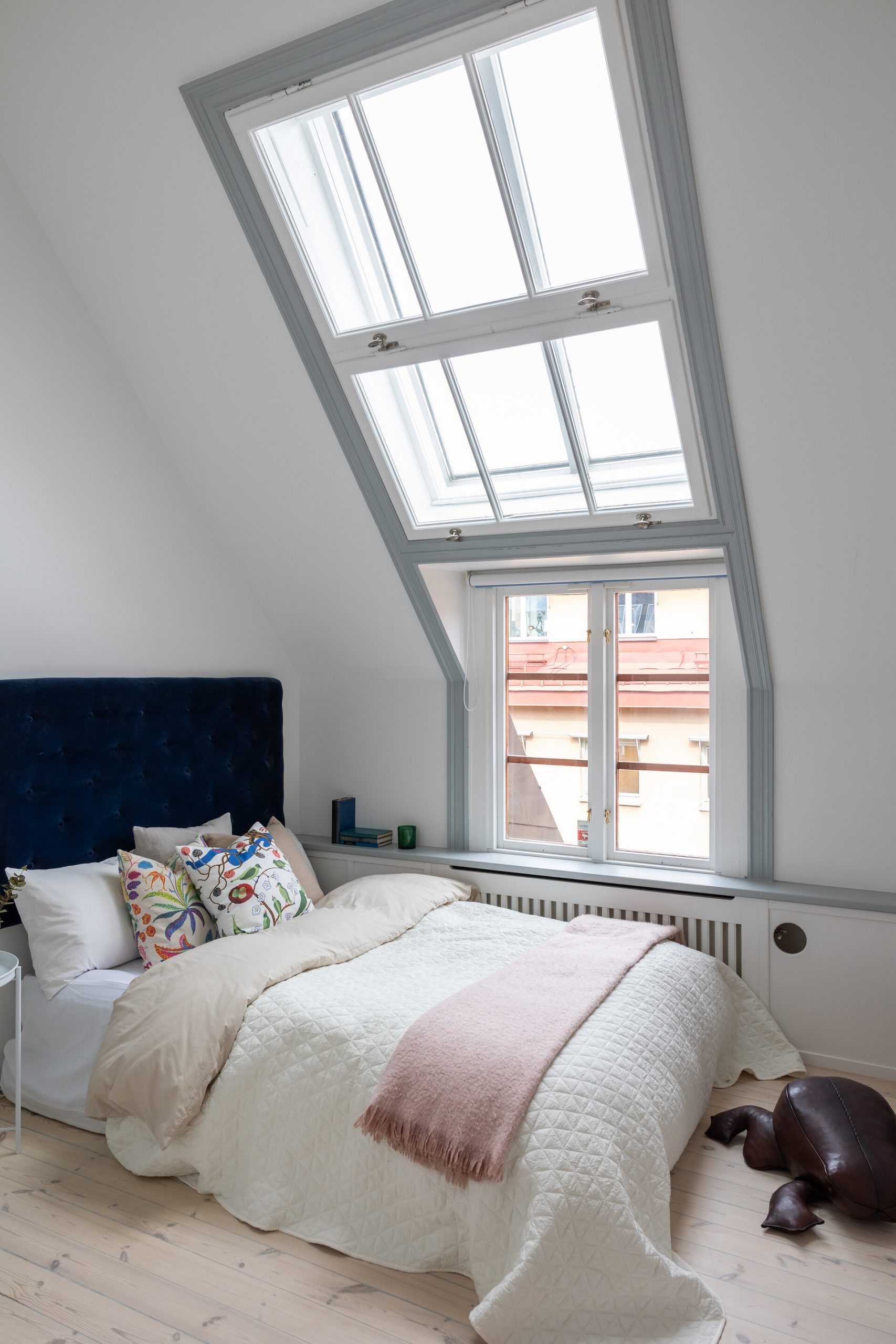 chambre mansardée appartement sous les toits