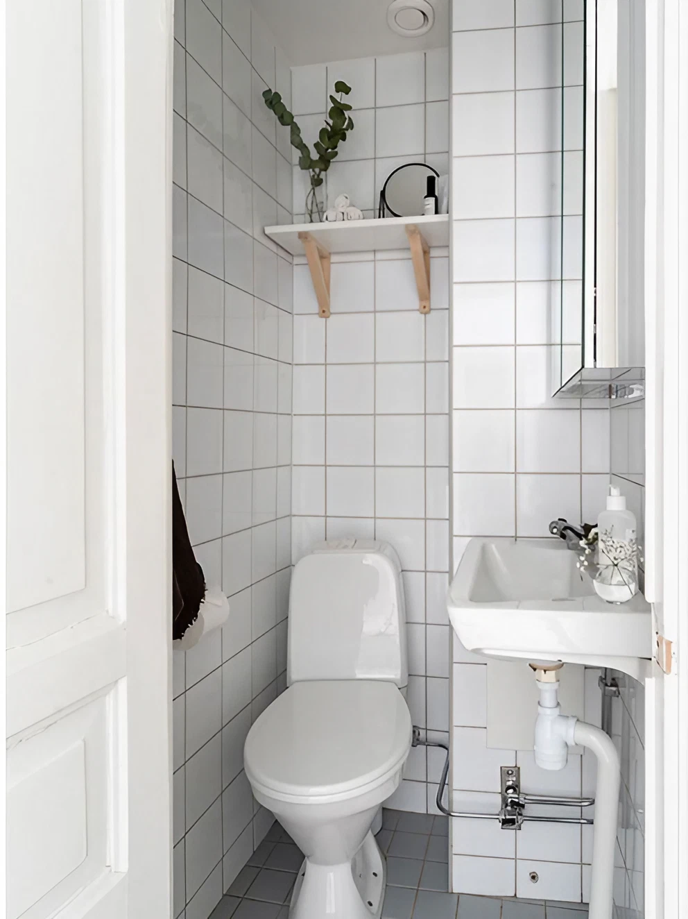 salle d salle d'eau mini studio 18m2 décoration blanche