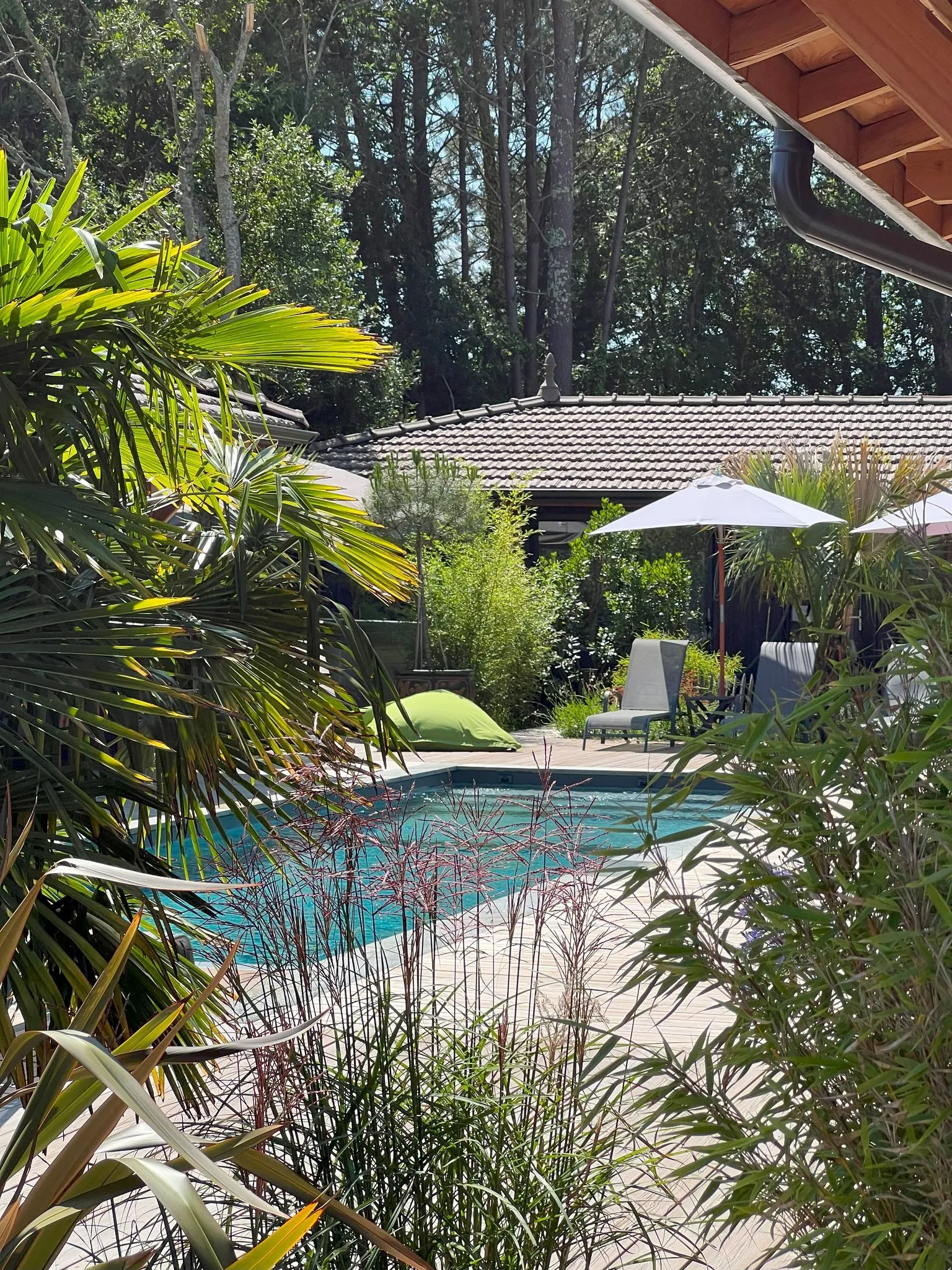 maison en bois avec piscine Villa Canau maison en bois avec piscine Villa Canau