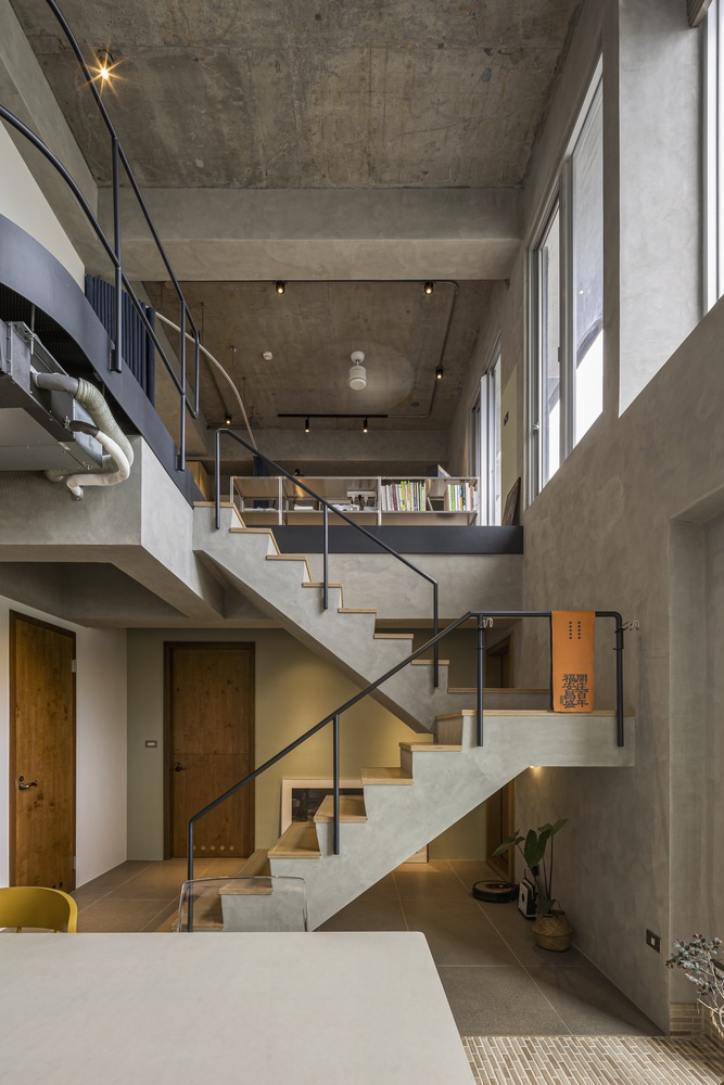 escalier béton et bois loft