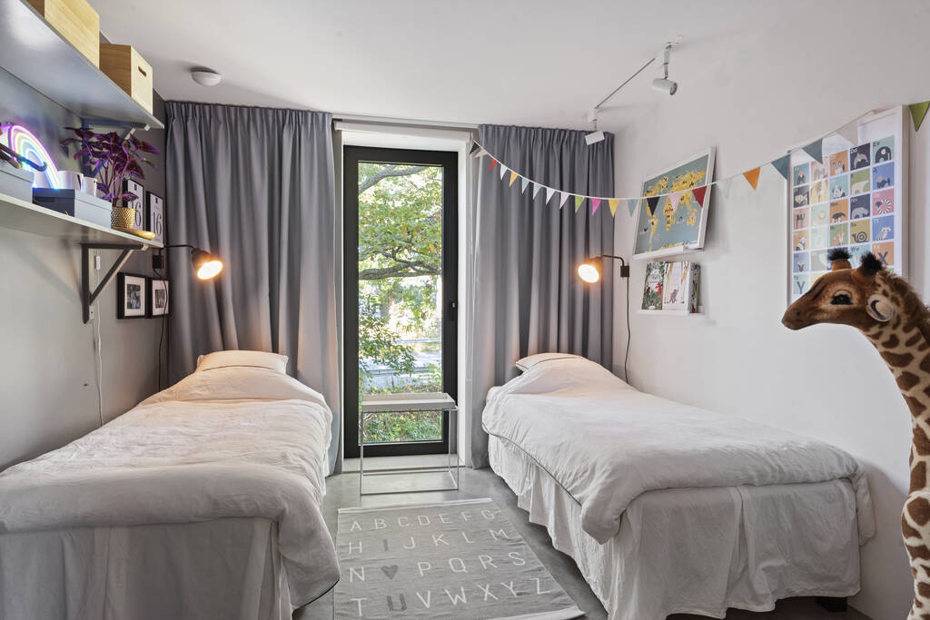 chambre à deux lits chambre à deux lits