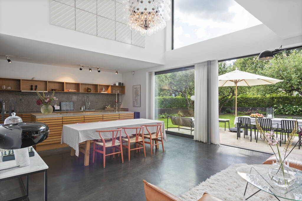 salle à manger et cuisine double hauteur maison architecte décoration contemporaine salle à manger et cuisine double hauteur maison architecte décoration contemporaine