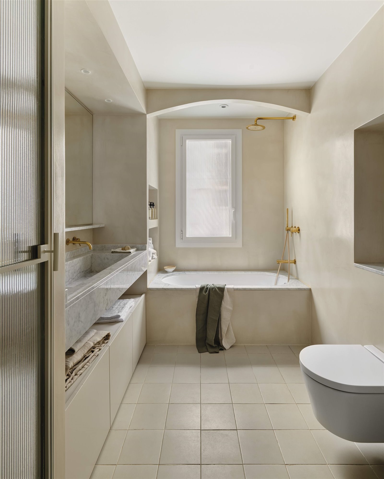 salle de bain beige