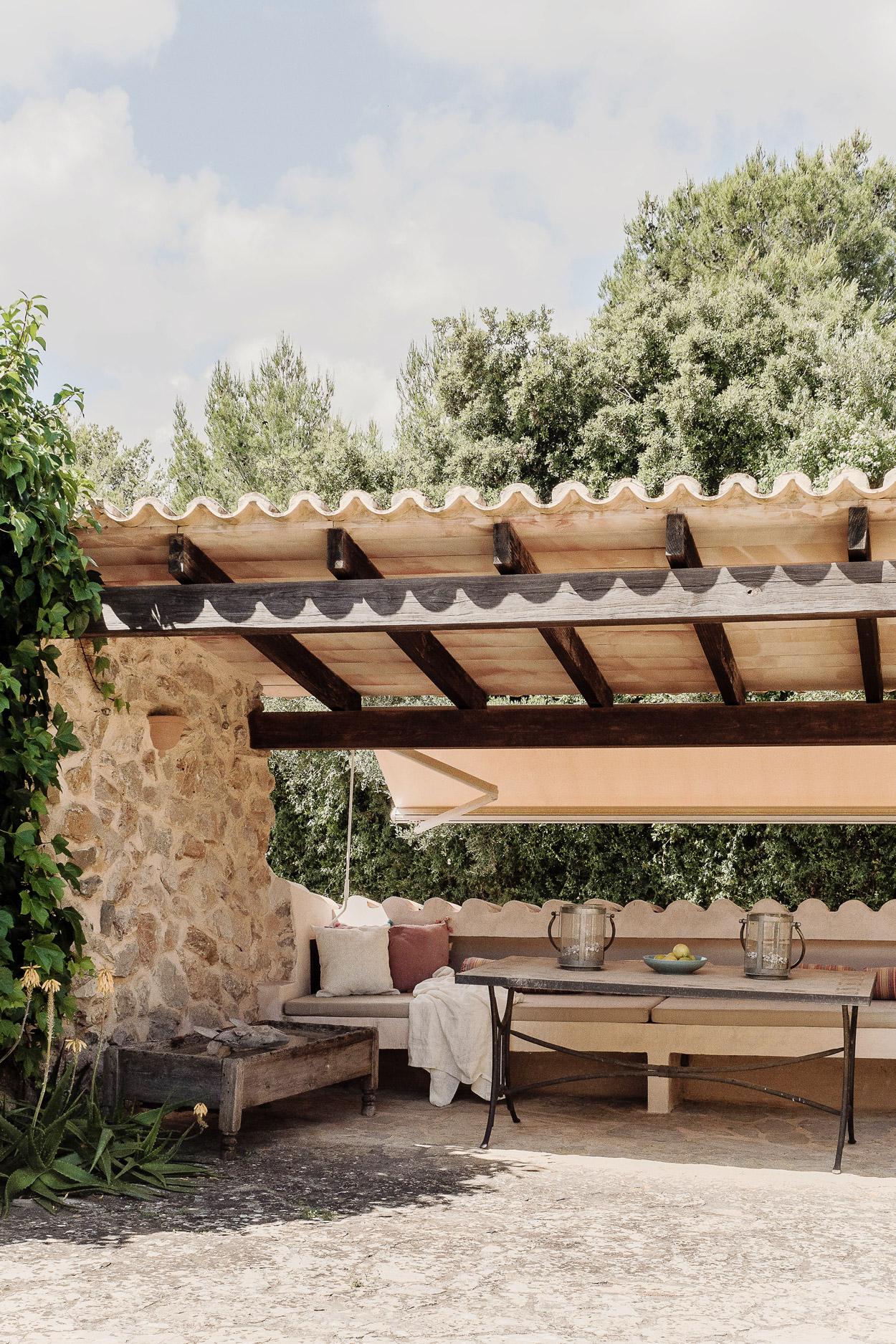terrasse avec pergola bois