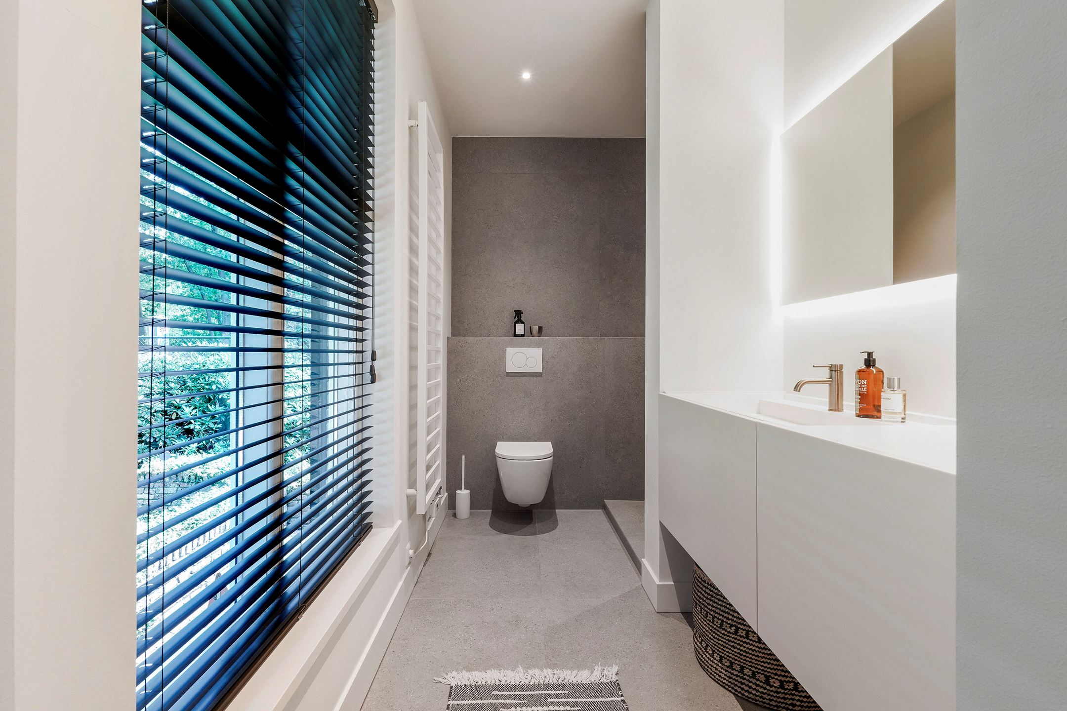 salle de bain grise et blanche décoration design salle de bain grise et blanche décoration design
