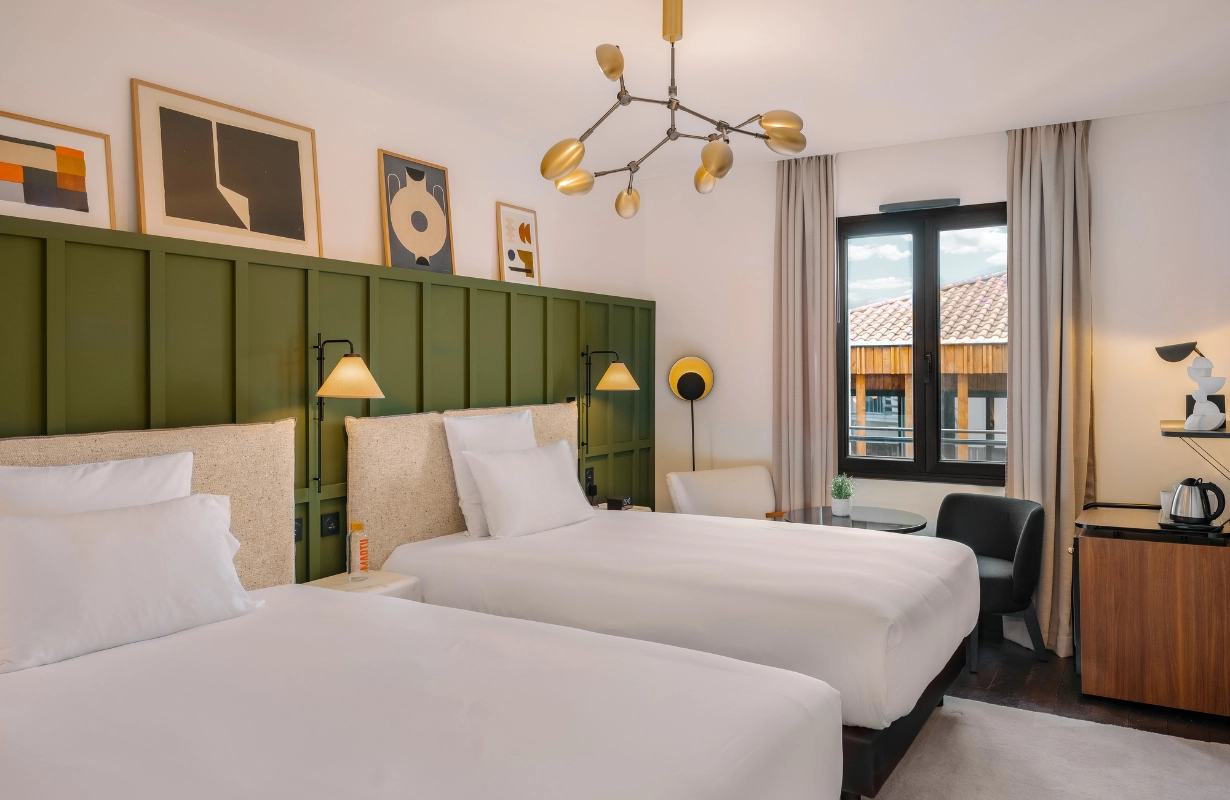 chambre à deux lits