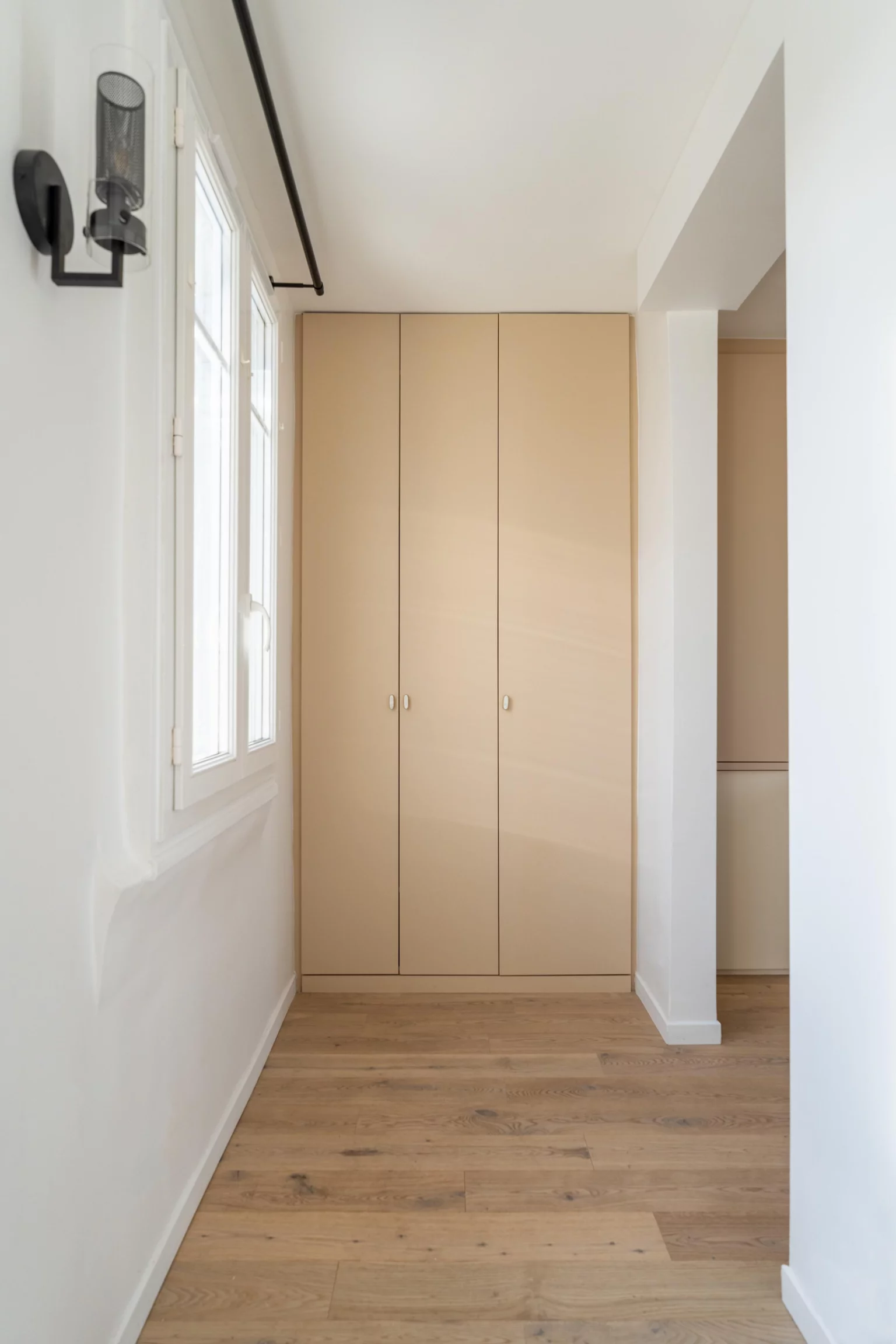 entrée avec placard appartement 45m2 Paris entrée avec placard appartement 45m2 Paris