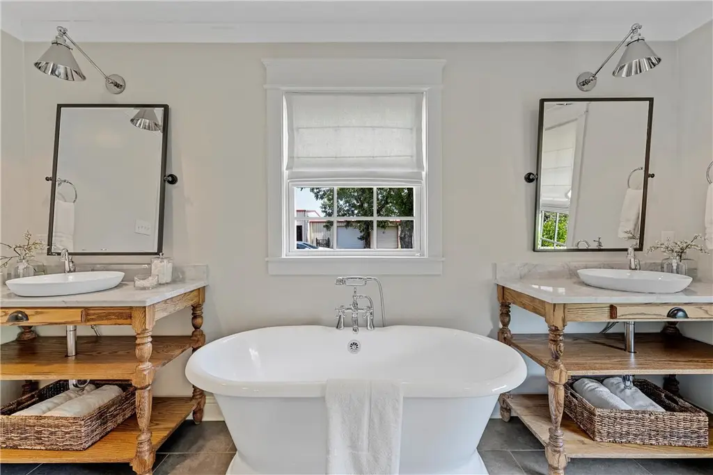 salle de bain rustique chic