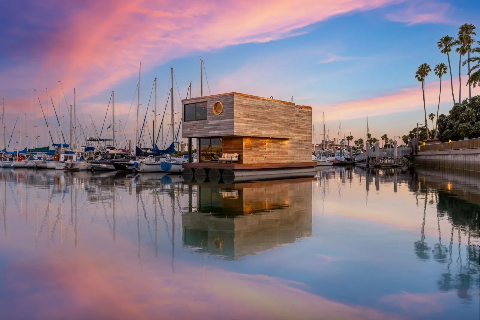 houseboat maison sur l'eau