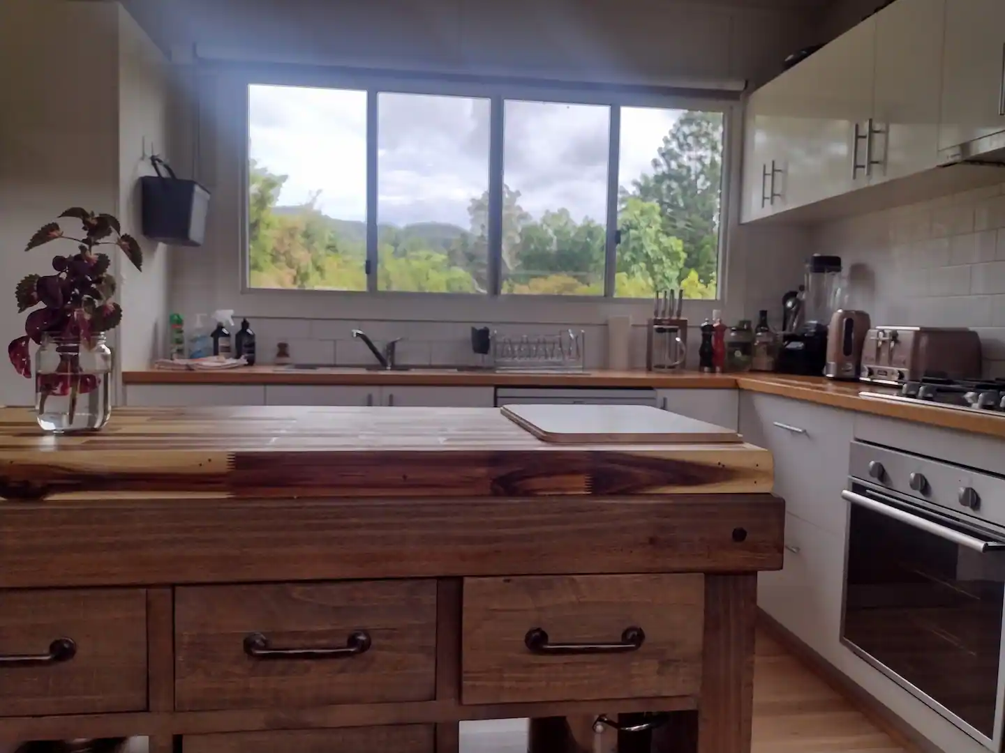 cuisine blanche et bois avec billot cuisine blanche et bois avec billot