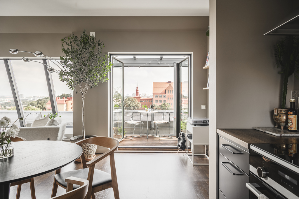 cuisine et salle à manger avec terrasse décoration scandinave