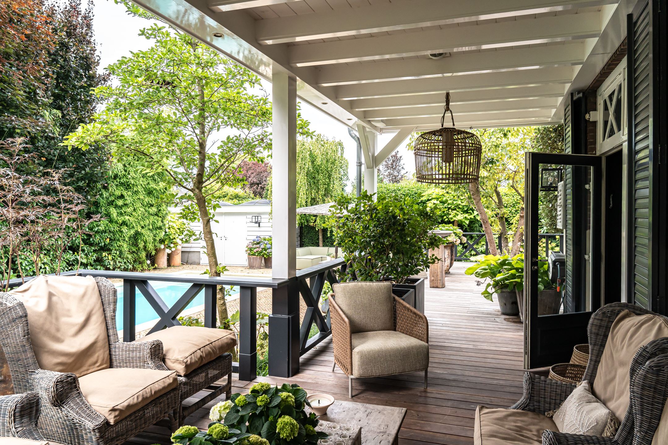 terrasse avec pergola décoration rustique chic terrasse avec pergola décoration rustique chic