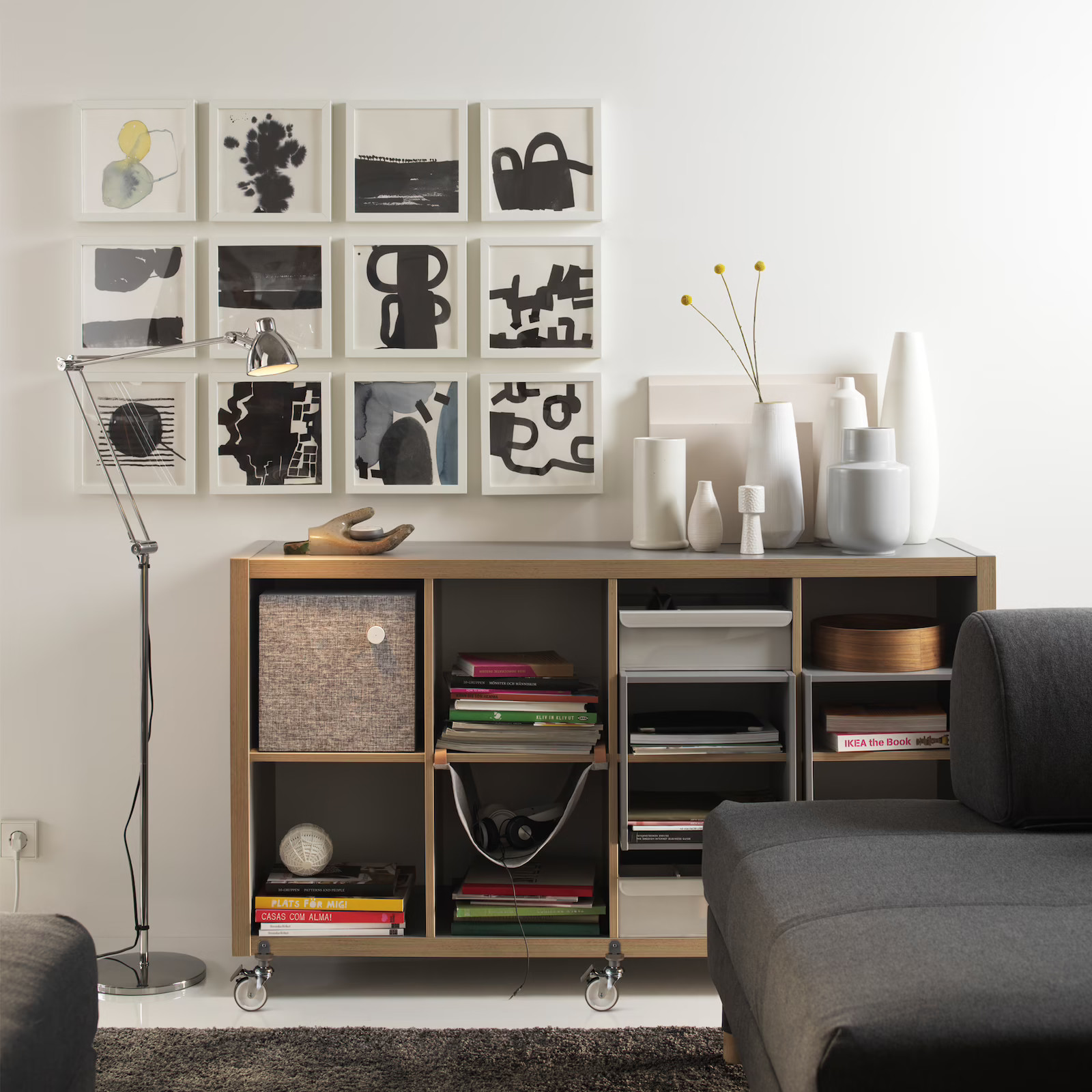 salon gris et blanc appartement design IKEA salon gris et blanc appartement design IKEA